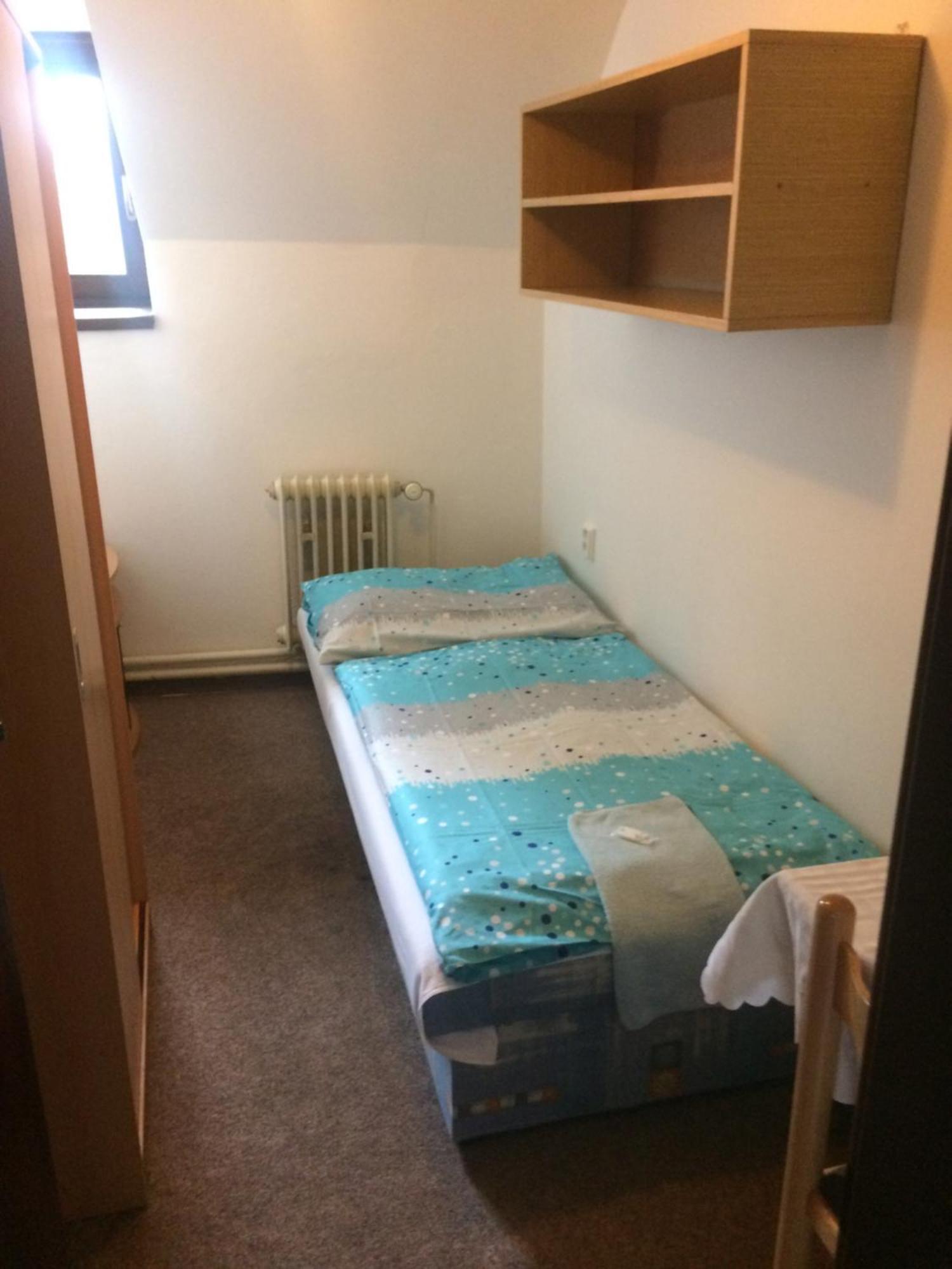 Hotel Pod Skalou Pisek  Bagian luar foto
