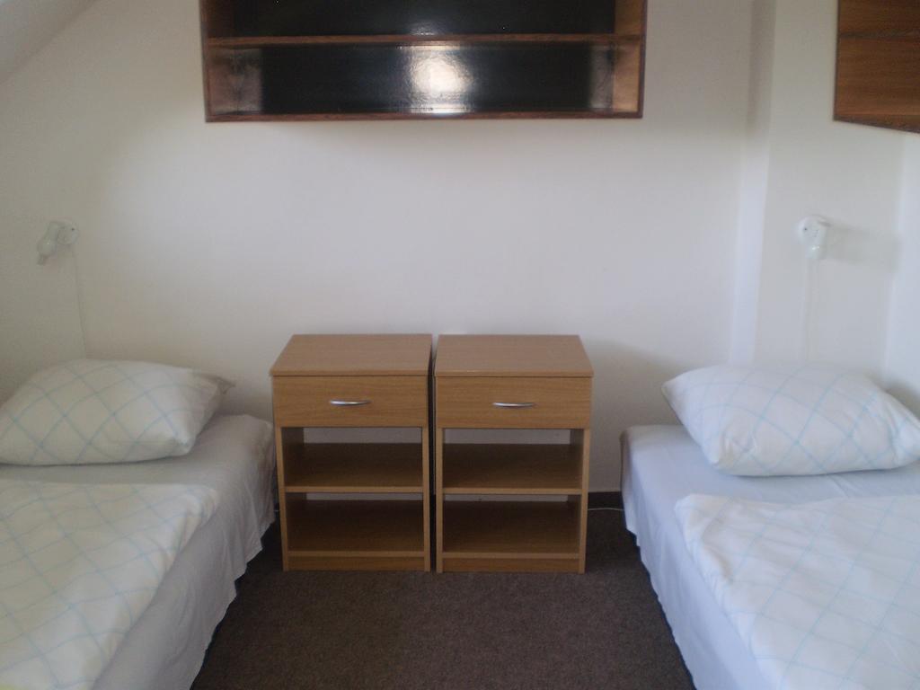 Hotel Pod Skalou Pisek  Ruang foto