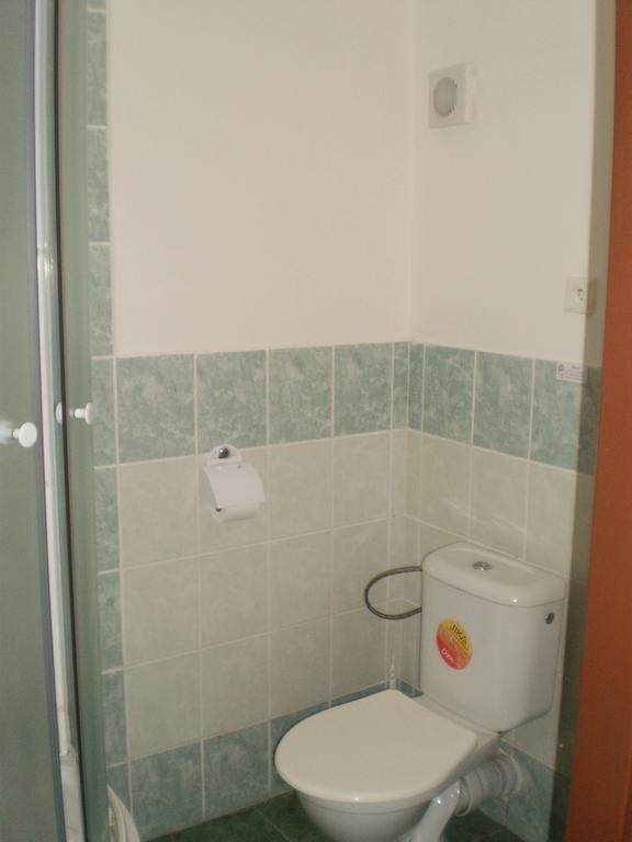 Hotel Pod Skalou Pisek  Bagian luar foto